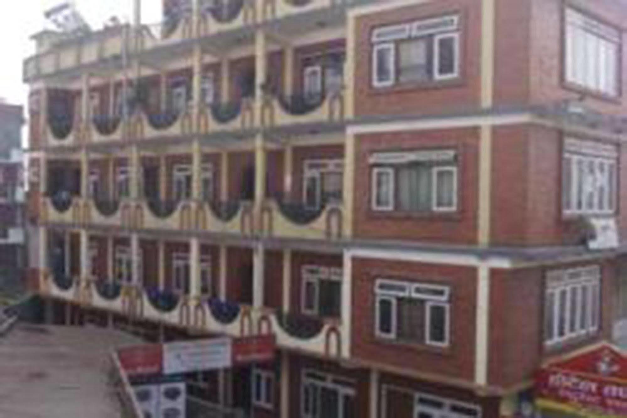 Aryal International Hotel Catmandu Exterior foto